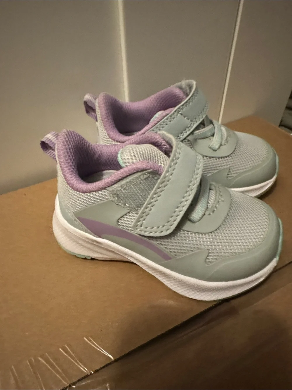 Baby girl shoe lot C3